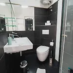 Apartman Downtown Park With Balcony Vodice