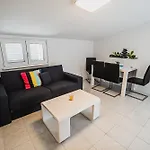 Apartman Downtown Park With Balcony *