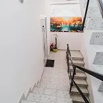 Downtown Park With Balcony Apartment *
