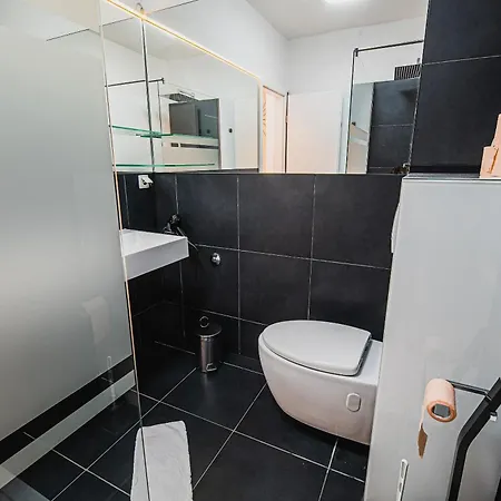 Apartman Downtown Park With Balcony