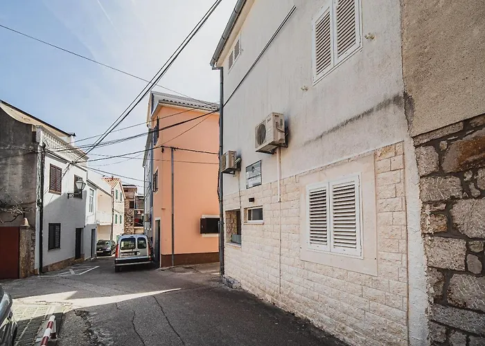 Downtown Park With Balcony Vodice