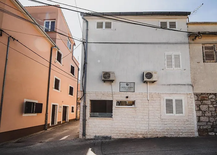 Downtown Park With Balcony 아파트 보디체
