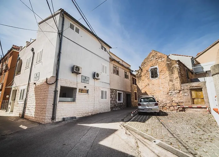 Downtown Park With Balcony Lejlighed Vodice
